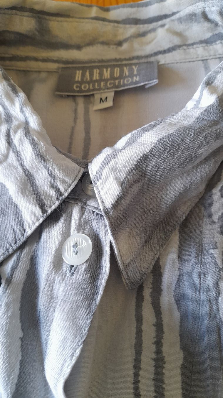 Camicette: Damenbluse kurzarm Gr. 44, von Harmony Coll. – Usato da Nesslau venduto da Churfirsten08 2