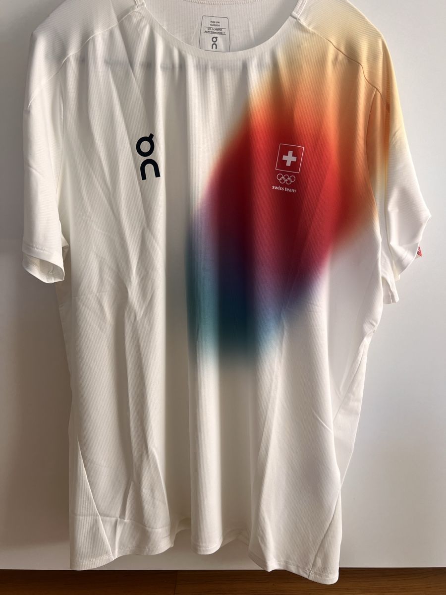 On T-Shirts: On Shirt – Neu und originalverpackt aus Zürich von caro.ha. 1