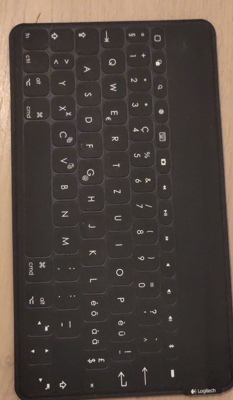 Logitech Tastaturen: Logitech Tastatur schwarz gebraucht – Gebraucht aus Algetshausen von irbege