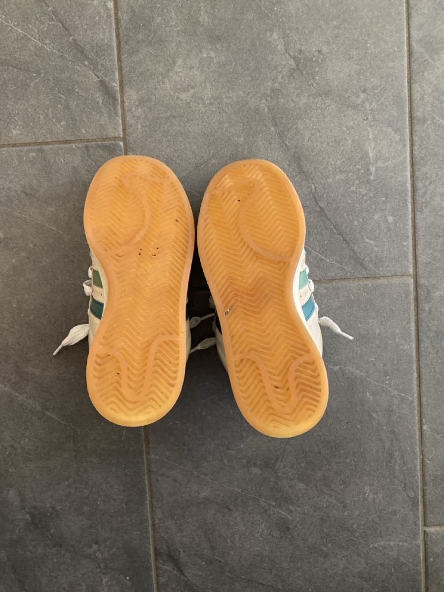 Adidas Chaussures hommes: Adidas Campus Grün 38 – D'occasion à Dübendorf par Saturnin35 5