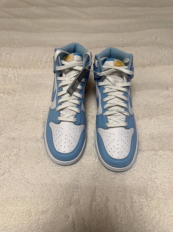 Scarpe da uomo: Nike / hellblau – Usato da Biel/Bienne venduto da http.tanja 1