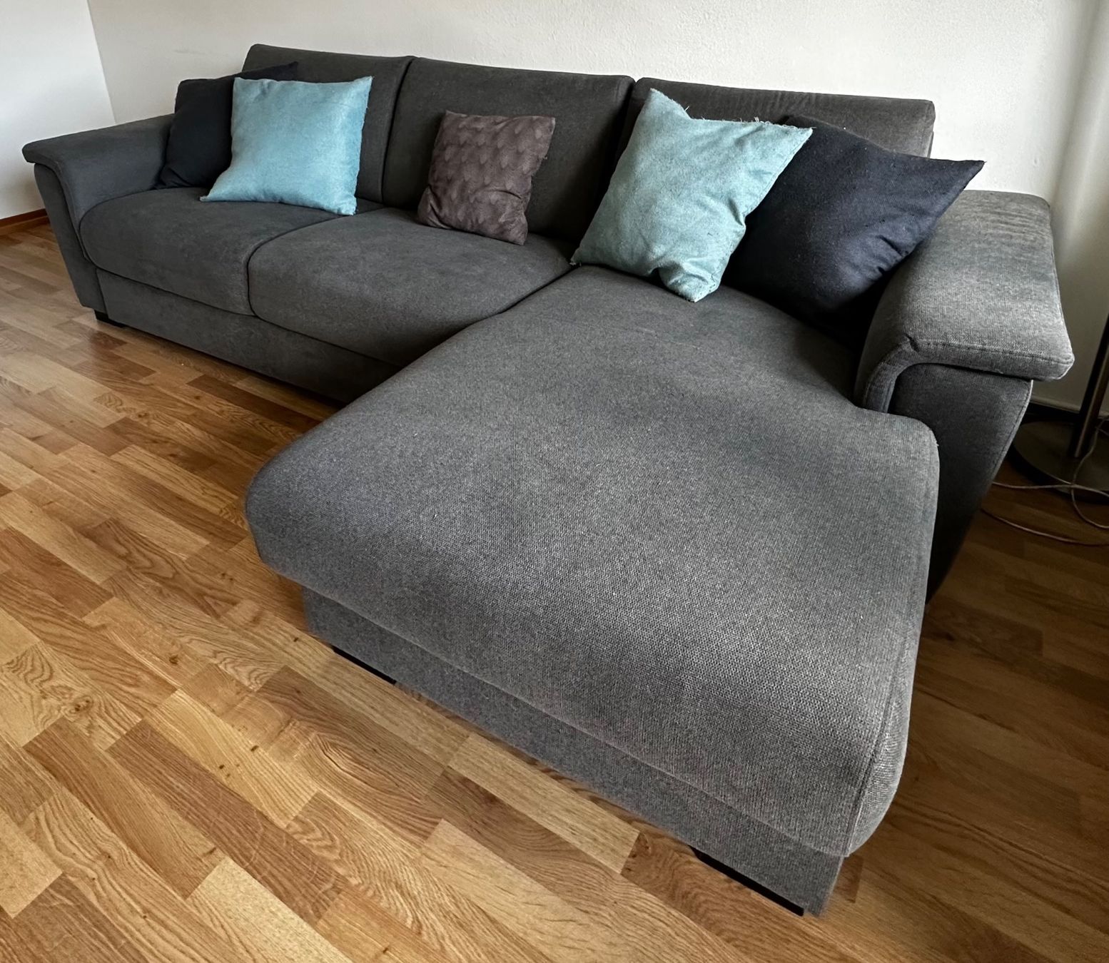 Sofas: Canapé d’angle & lit – Gebraucht aus La Chaux-de-Fonds von mar_ts5d