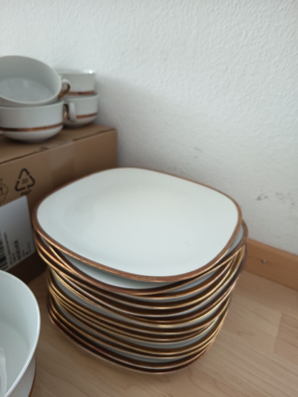 Set di piatti: Langenthal Geschirr 67 Teile – Usato da Wangen b. Olten venduto da crea_look 8