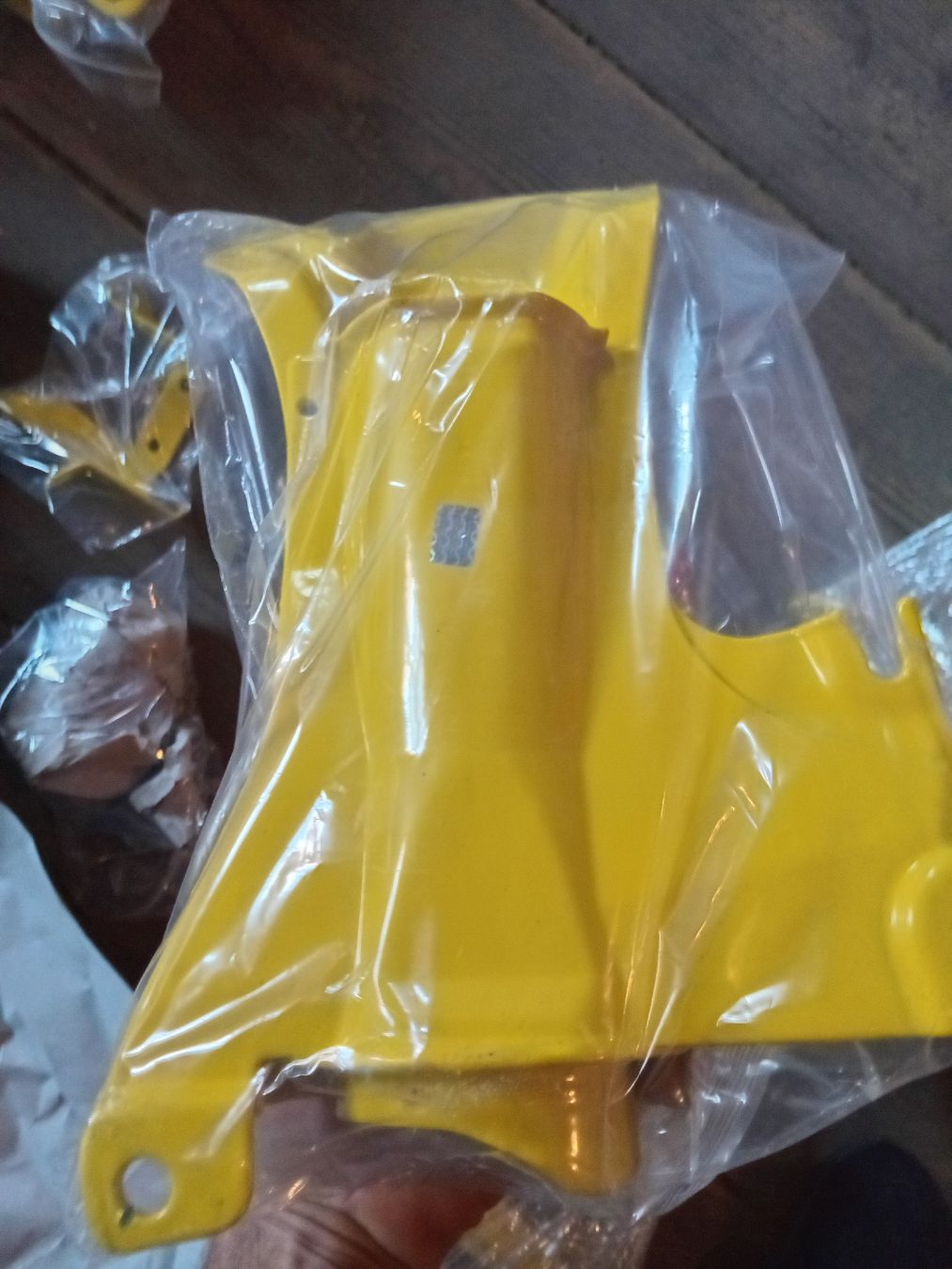 Audi Tutti pezzi di ricambio auto: Federbein Audi 80,90,coupe 8A0412034  8A0412033 set – Usato da Obergösgen venduto da typ_qb9v 3