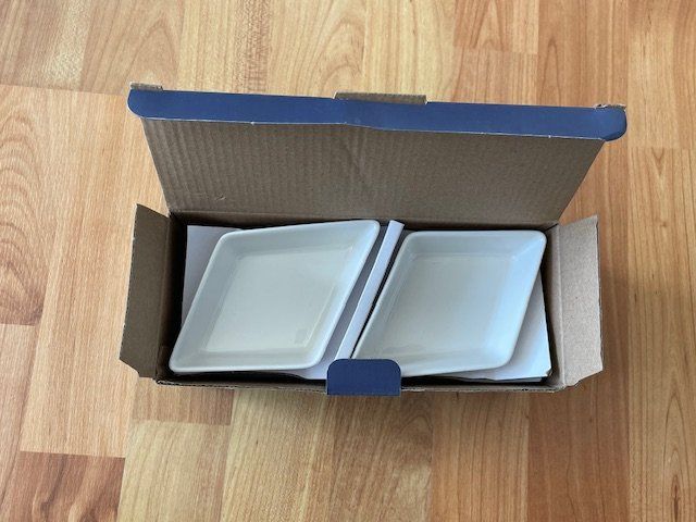 Ciotole: Kleine Bowl Schälchen, NEU – Nuovo (secondo la descrizione) da Niederweningen venduto da sho_mb8y 2