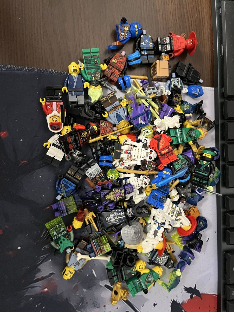 Lego Giocattoli: LEGO Minifiguren Konvolut NINJAGO – Usato da Geuensee venduto da kay_rj67