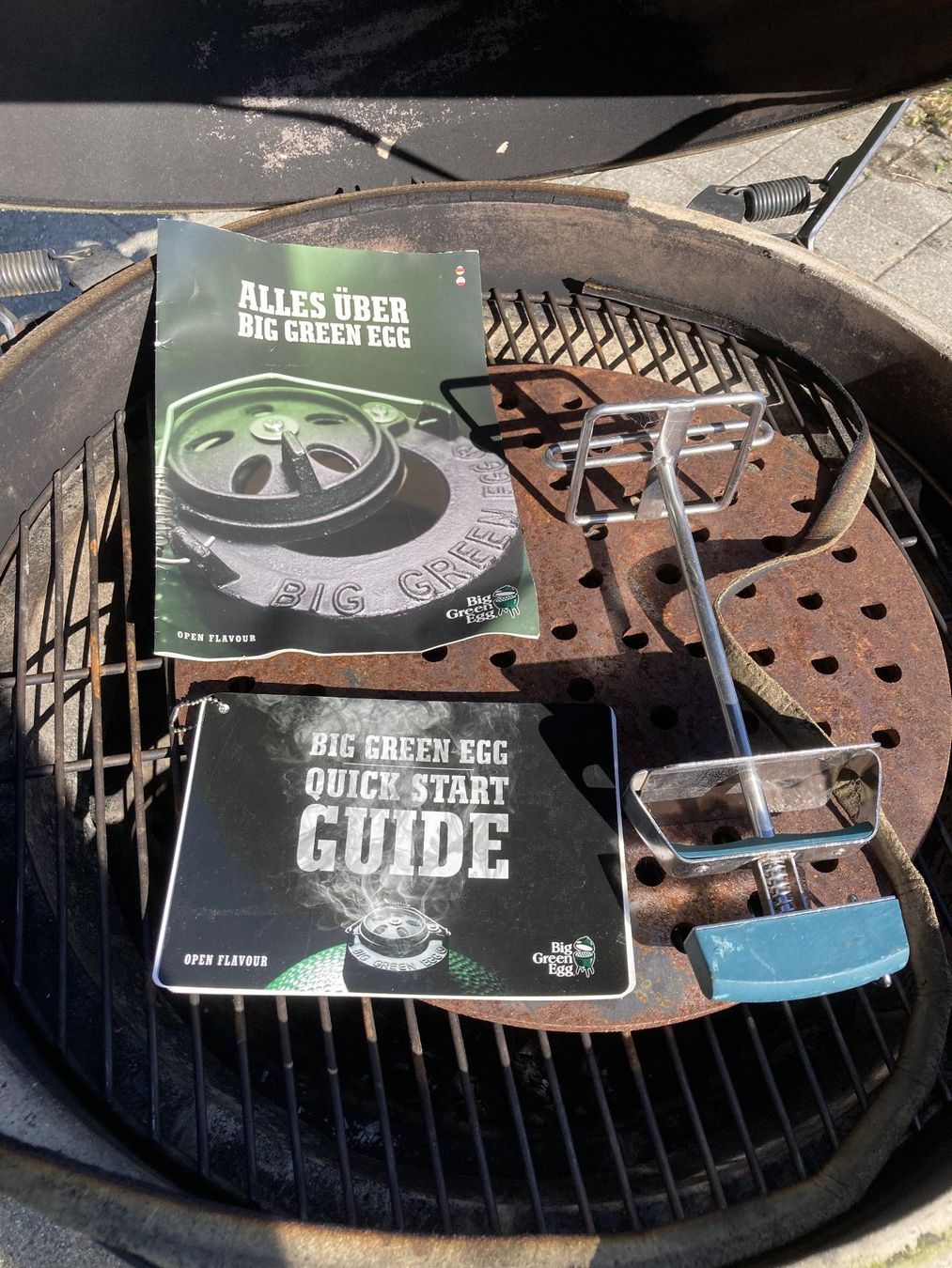 Big Green Egg Griglie: Big Green Egg XLarge – Usato da Luzern venduto da Sondar2 5