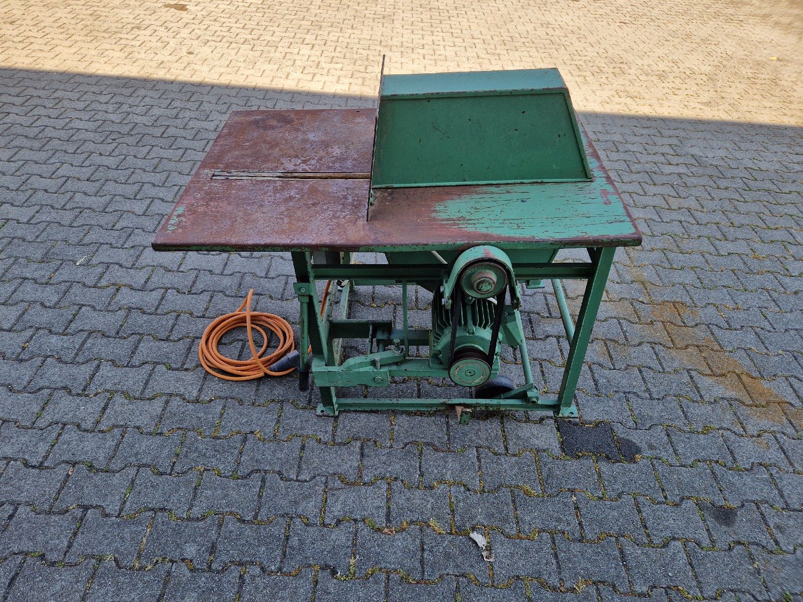 Seghe: Brennholzfräse – Usato da Grosswangen venduto da lar_9lz7