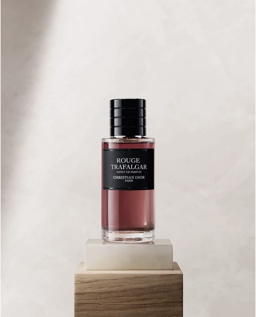 Dior Profumi & Eau de Toilette: Esprit Rouge Trafalgar Dior 2ml – Nuovo (secondo la descrizione) da Bossonnens venduto da Ylangsoleil