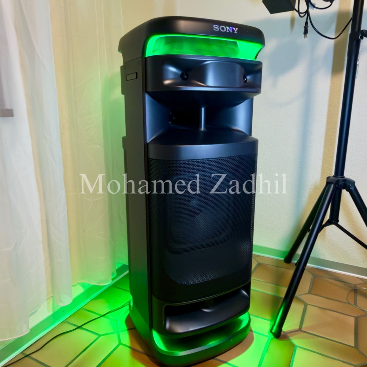 Sony Lautsprecher: Bluetooth Lautsprecher (Sony ULT Tower 10) – Gebraucht aus Visp von zad_5hpn