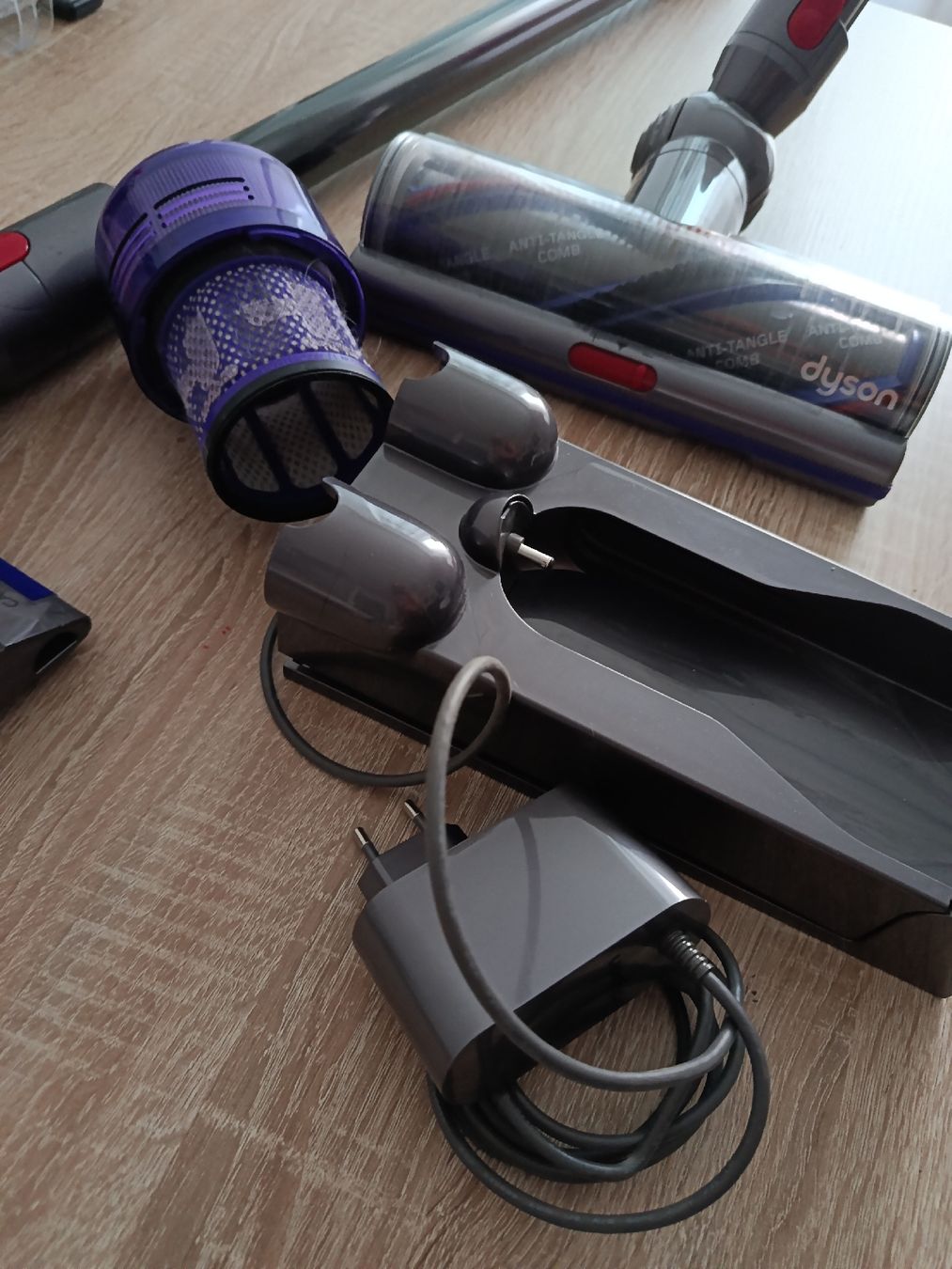 Dyson Aspirapolveri & Accessori: Dyson V 15 Zubehör  – Usato da Seon venduto da Aquaristik 1