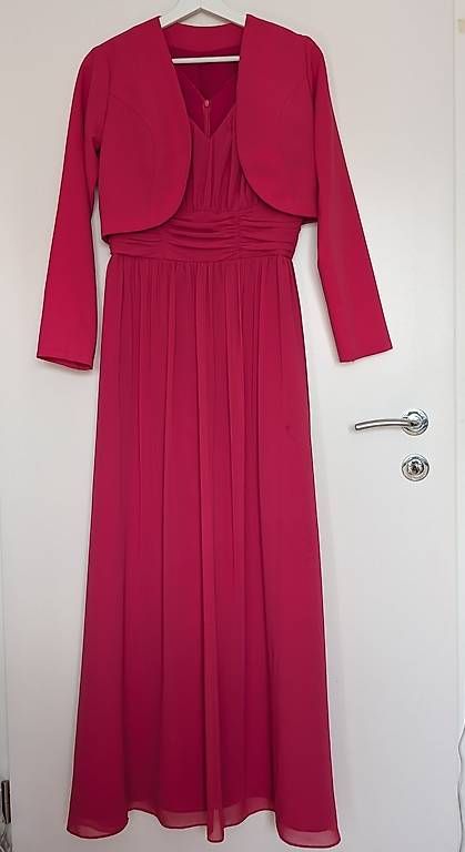 Vestiti: Elegantes Abendkleid Pink Grösse S – Usato da Wangen b. Olten venduto da Leraja
