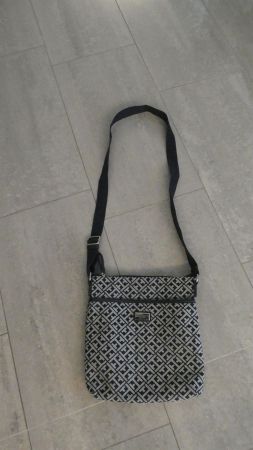 Tommy Hilfiger, schöne Tasche