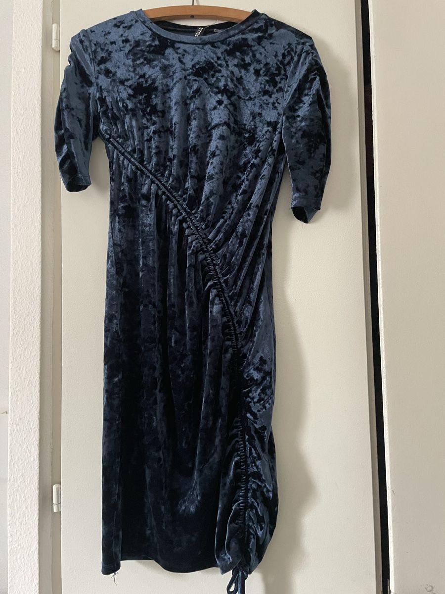H&M Vestiti: Robe bleu ajustable,taille 36, parfait état – Nuovo (secondo la descrizione) da Lausanne venduto da LILI0125