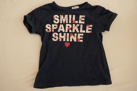 Neuwertig: Schmuckes T-Shirt, Gr. 98