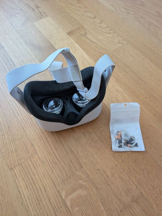 Oculus Quest 2 - Defekt für Bastler? (Gebraucht) in Cham für CHF 1 ...