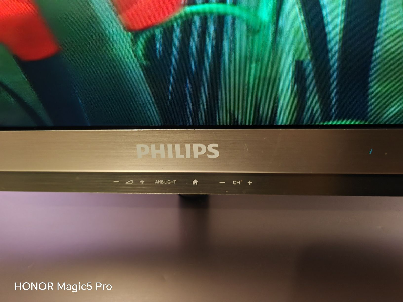 Philips Fernseher: Fernseher inkl. Winkelanschlusskabel – Gebraucht aus Birsfelden von mar_8957 2