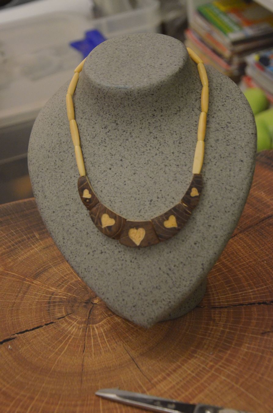 Catenine: COLLIER – Nuovo (secondo la descrizione) da Chiasso venduto da Dolly015