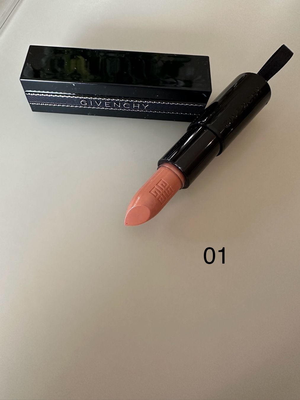 Make-up: Givenchy lipstick maquillage – Nuovo e nell'imballaggio originale da Pully venduto da Natala