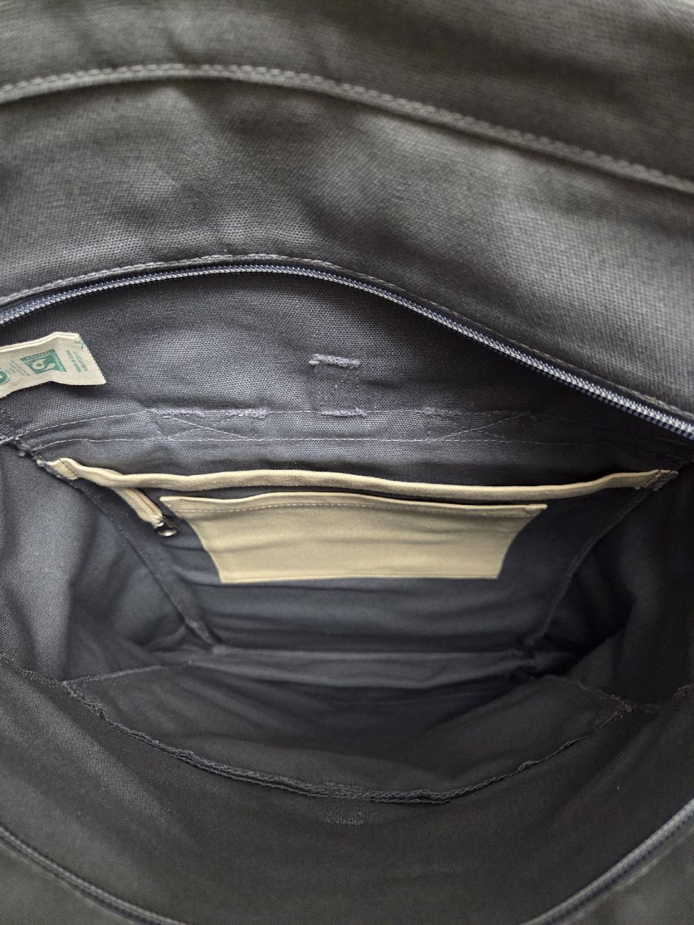 Zaini: Rucksack Mela Backpack Style Amar – Usato da Zürich venduto da fiat72 3
