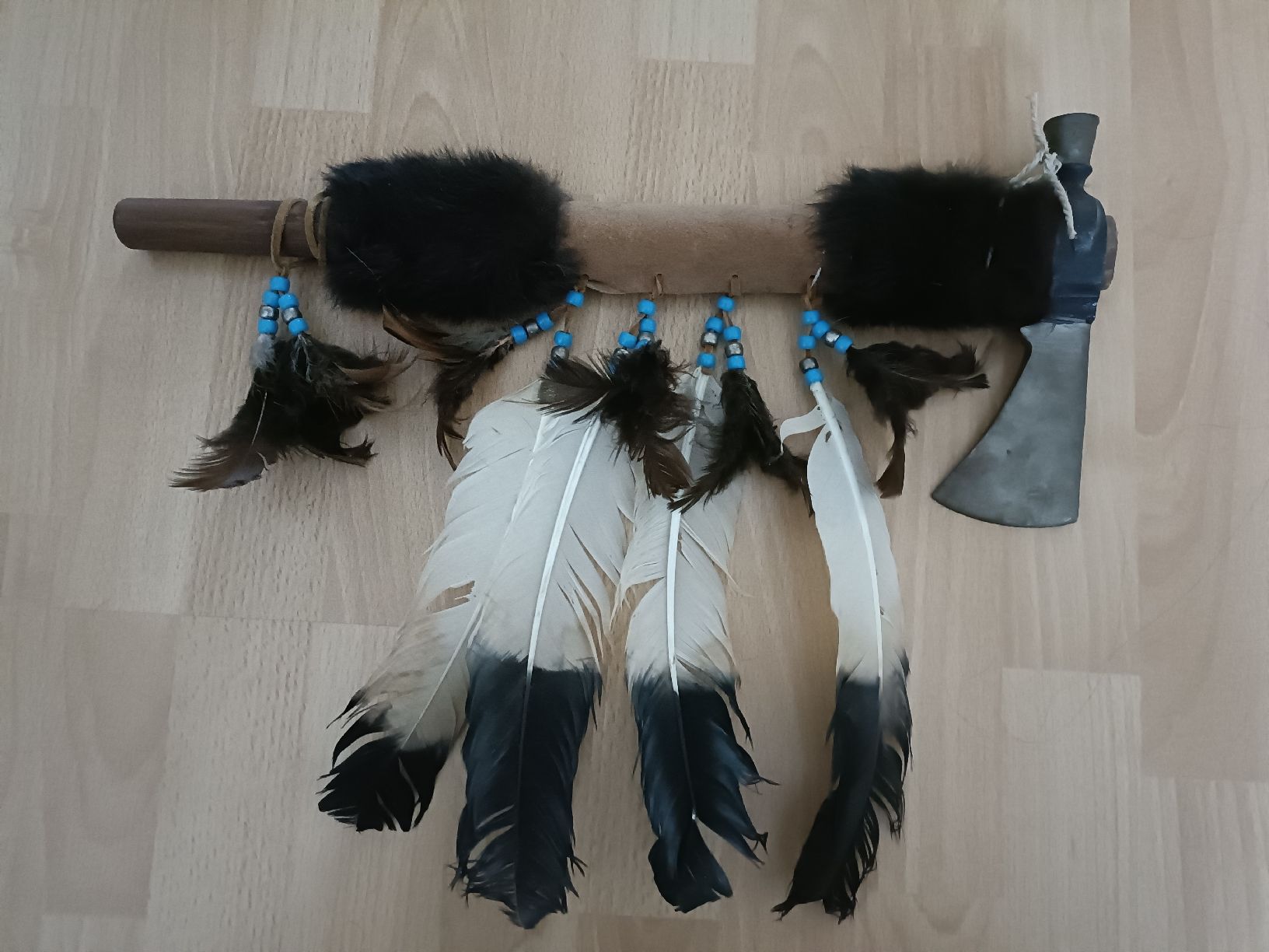 Tutte le decorazioni: Deko-Tomahawk – Usato da Wettingen venduto da LadyBaba 3