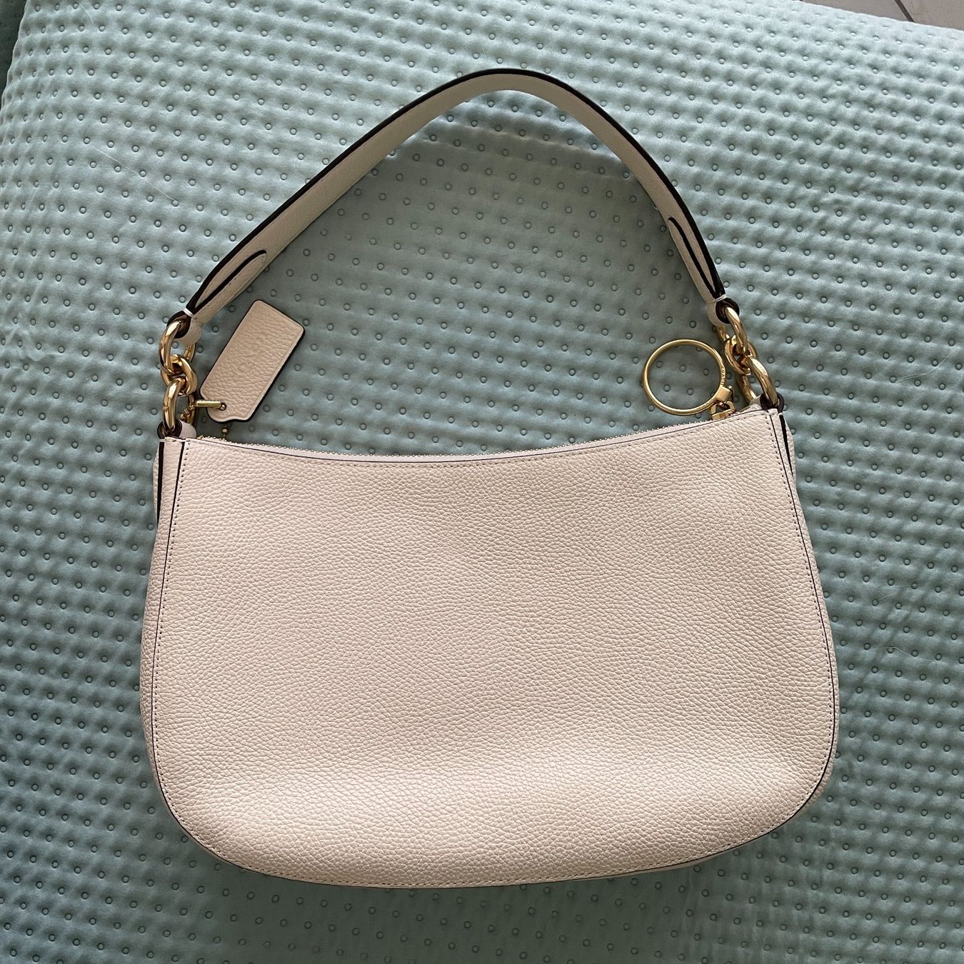 Coach Borse da donna: Schultertasche Coach in hellem beige – Usato da Muttenz venduto da einfach-schoen 1