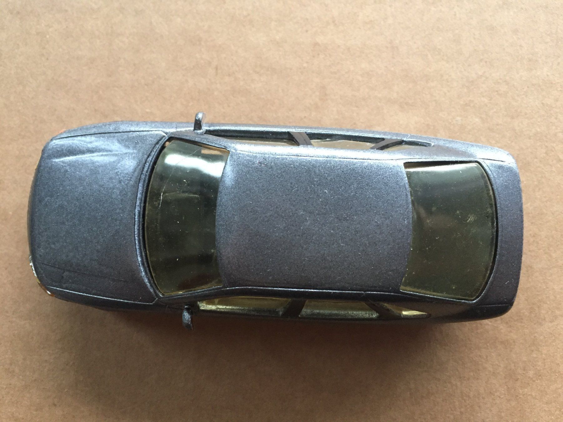 Renault Modellini d'auto: Renault Safrane 1:43 anthrazit Paradcar – Usato da Rüfenach AG venduto da mangusta 2