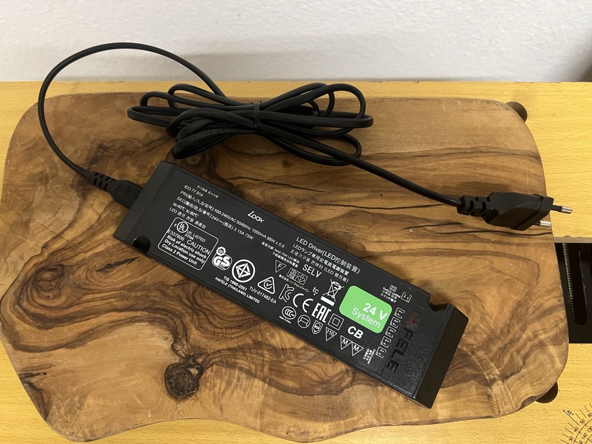 Alimentation électrique: Alimentation Loox 24V Système LED état d'usage – D'occasion à petit-lancy par Mak_zou 1
