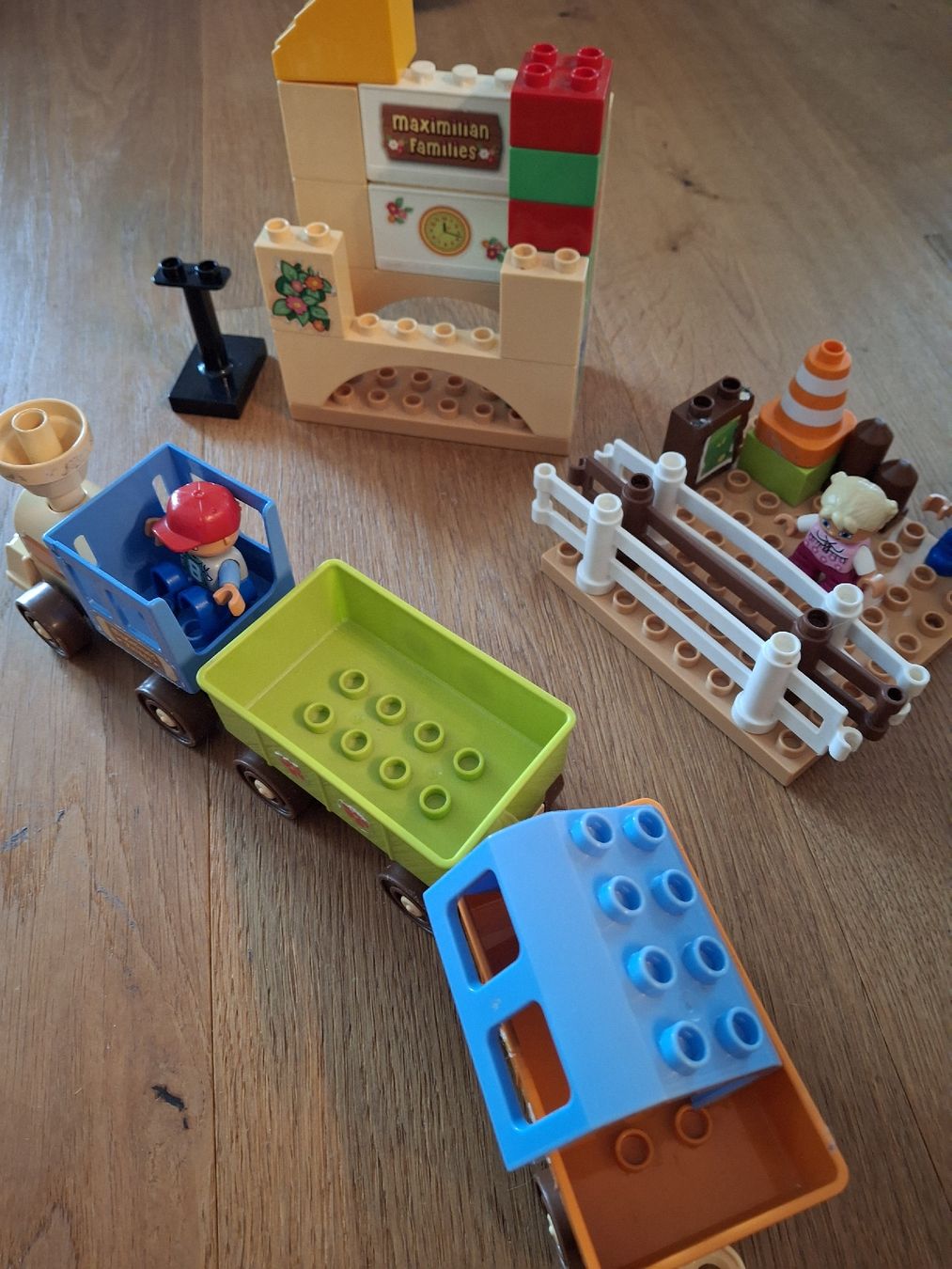 Lego Spielzeuge: Duplo Lok&Wagen – Gebraucht aus Niederbipp von Himbo62 1