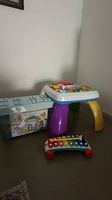 Fisher-Price Lerntisch, Xylophon & BB Abrick 55 Stk.
