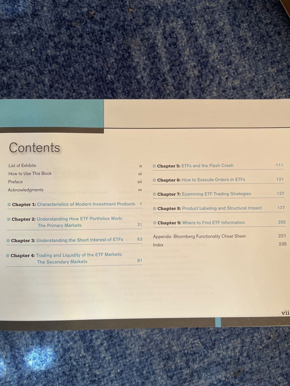 Livres: A visual guide to ETFs by Dave Abner (Bloomberg) – D'occasion à Baar par Lykebar 2