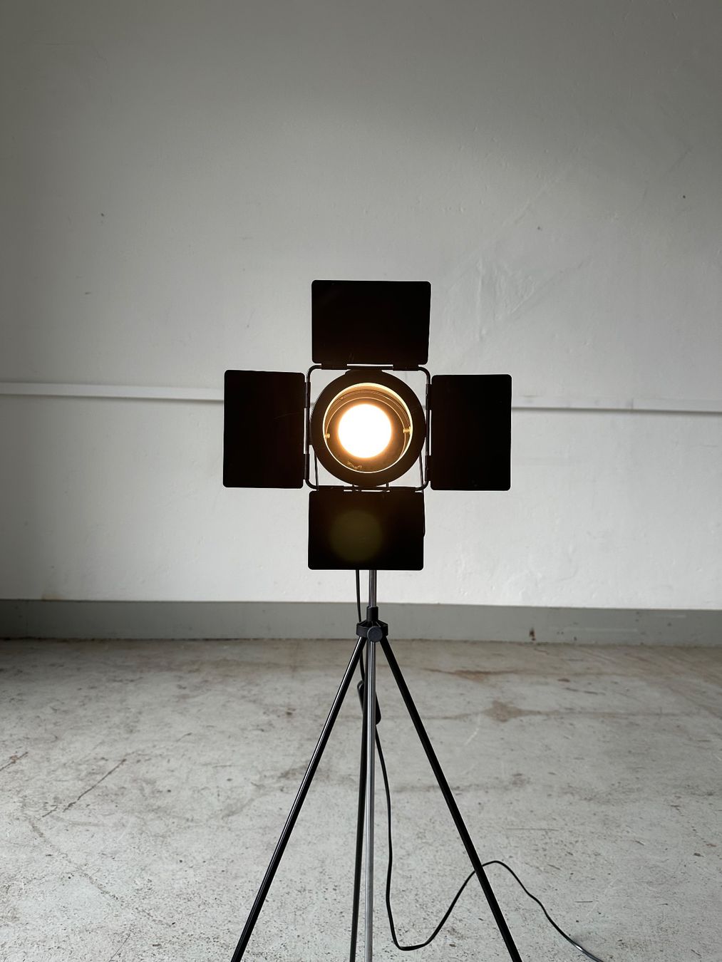 Lampade: Vintage Stehlampe – Usato da Zürich venduto da frauflufelberg 1