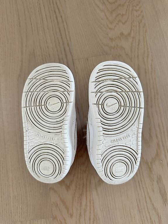 Chaussures garçon: Kleinkind Sneaker nike weiss – D'occasion à Malters par frangecko 3