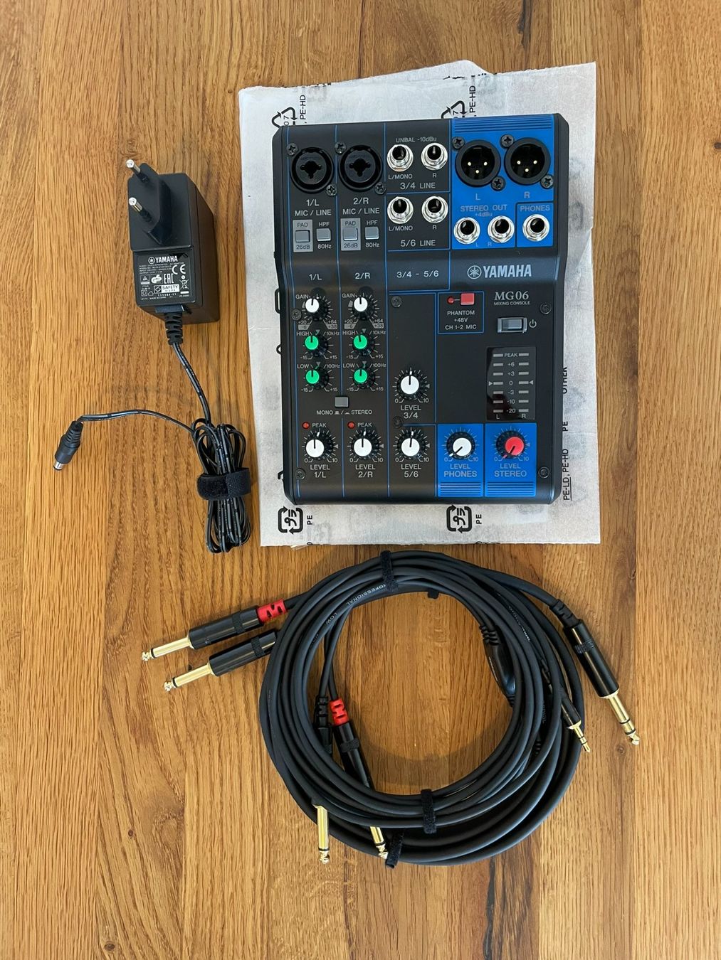 Yamaha Console di mixaggio: Yamaha MG06 6-Kanal-Mischpult – Usato da Spiez venduto da Schoggihas90 1