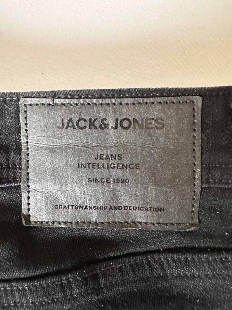 Jack & Jones Pantaloni: Jack Jones Schwarze Jeans Grösse 31/32 – Usato da Gossau SG venduto da lav_5wqq 2