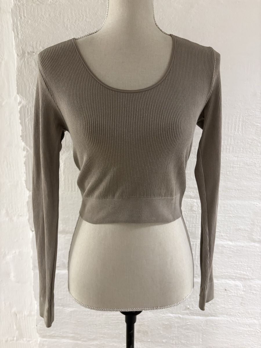 H&M Maglioni & Felpe: Damen Langarmshirt,Gr.M;H&M – Usato da Winterthur venduto da Nena222