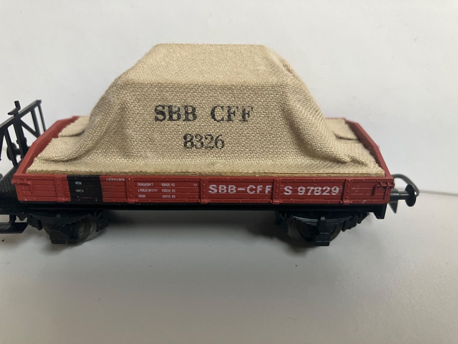 Modellini di ferrovie: Ruco SBB 2 Achserwagen mit Plane – Usato da Buchs ZH venduto da swiss-train 1