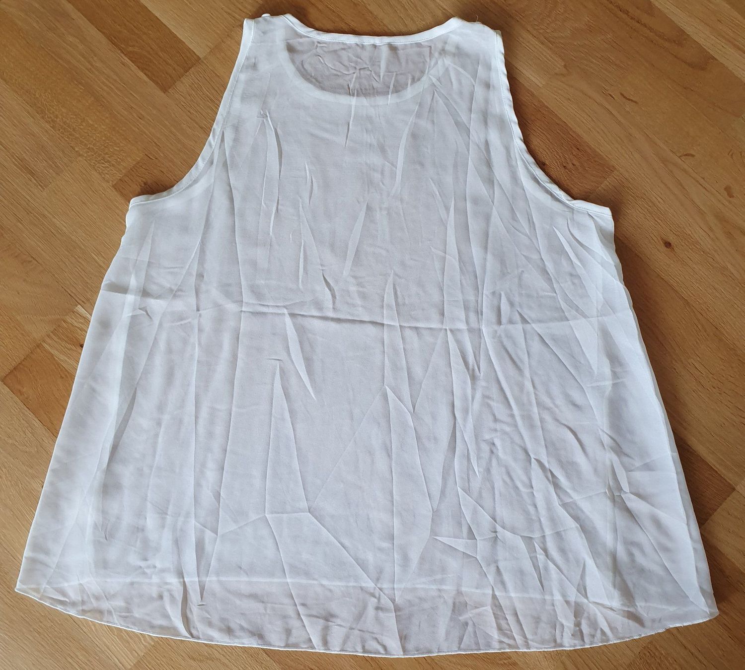 Top: Top blanc - Taille M – Usato da Court venduto da Jovi2 4