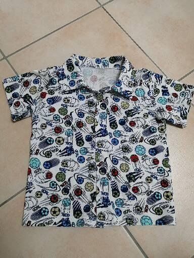 Camicie, Top & T-shirt: Kinderhemd Sommer Gr. 98/104  NEU!!! – Nuovo (secondo la descrizione) da Henau venduto da AXAA