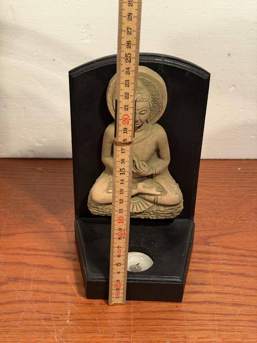 Tutte le decorazioni: Zen Buddhist Statue with Tealight Holder - Peaceful Decor – Usato da Lausanne venduto da vas_mbk2 5