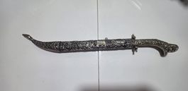 Orientalischer Dolch mit verzierter Scheide 1821