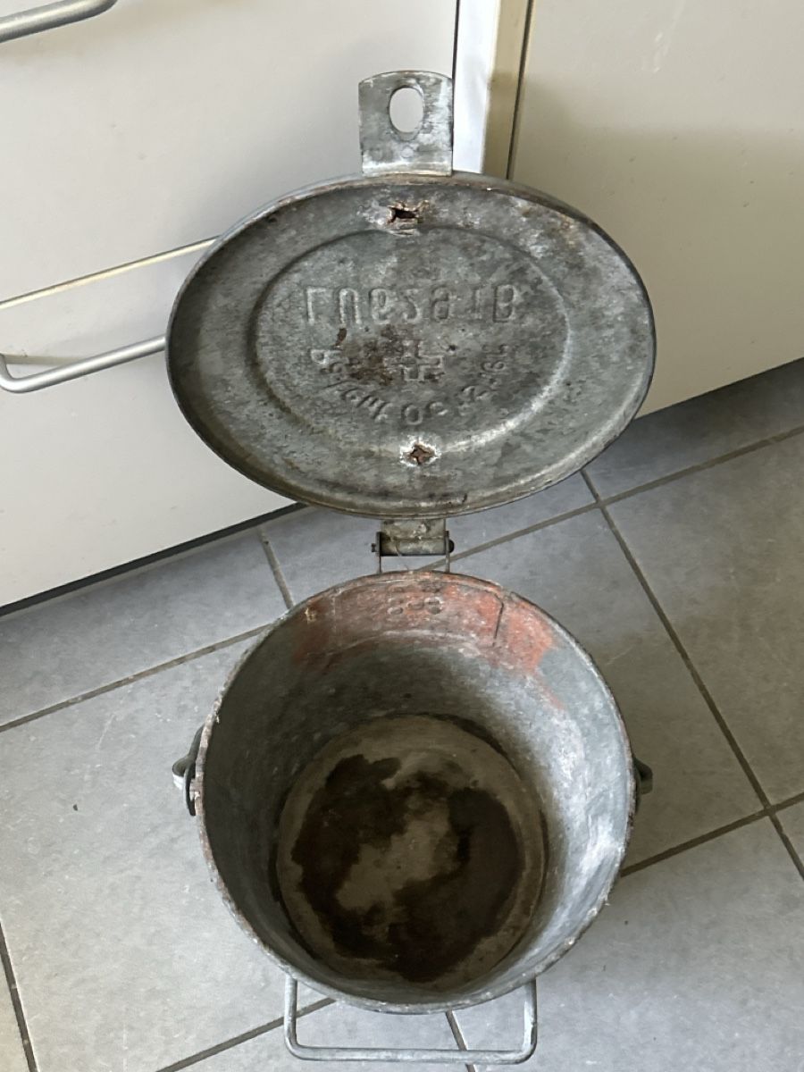 Ochsner Cestini per rifiuti: Vintage Oechsner Kübel, Eimer mit Deckel, 15 Liter  – Usato da Zürich venduto da Chaeffeler 2