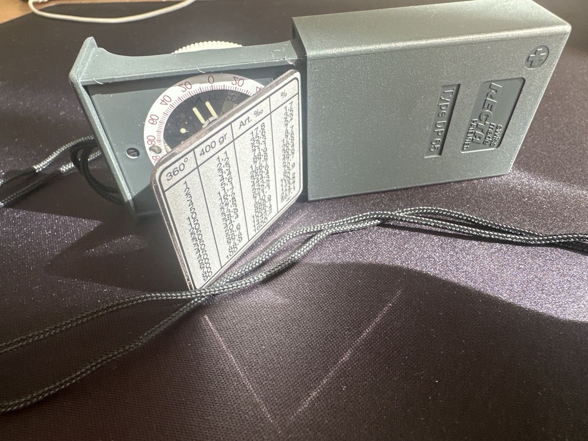 Recta GPS & Strumenti di misurazione: RECTA GLOBAL SYSTEM DP 65 – Usato da Biel/Bienne venduto da ELISNIGHT 1