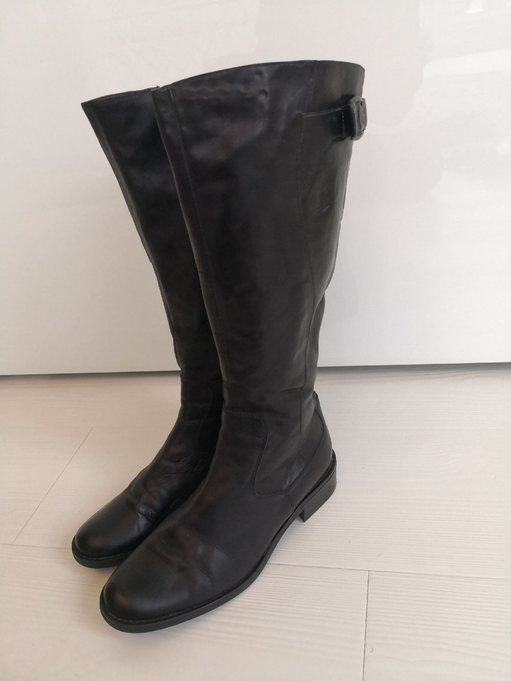 Scarpe da donna: 🤩PASITO LEDER-STIEFEL, SCHWARZ – Usato da Olten venduto da Naja-Twins-Twins 6