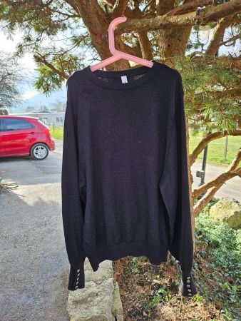 Pullover weit/weich,Ballonärmel,Nieten Armsaum,Gr.S,NEU