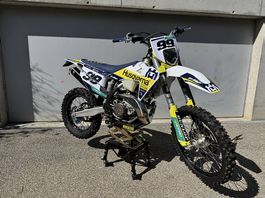 Husqvarna TE 300i 2022 (79h)