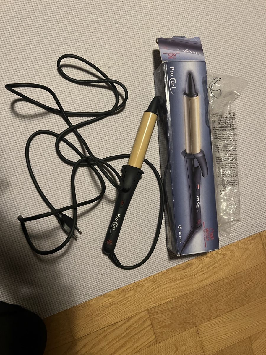 Piastre & Arricciacapelli: Wella Pro Curl 30mm Curling Iron – Usato da Dübendorf venduto da val_9tf6