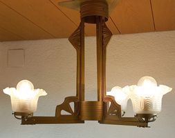 Alte dreiarmige Deckenleuchte Jugendstil