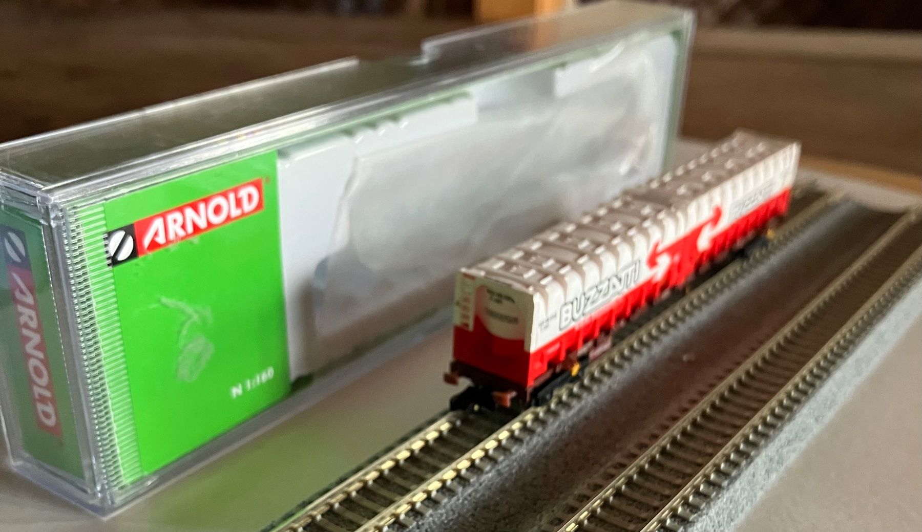 Arnold Modellini di ferrovie: Arnold FS, carro porta container Sgnss, con 2 bulk-container – Nuovo e nell'imballaggio originale da Dompierre VD venduto da immorentes 1