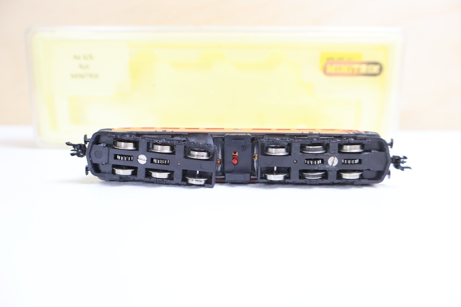 Trix Modellini di ferrovie: Minitrix SBB Ae 6/6 E-Lok Digital 12968 - Kanton Vaud – Usato da Winterthur venduto da Monstera 7
